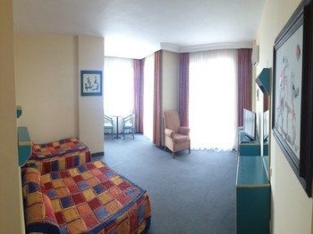 Angel Beach Hotel Tosmur Eksteriør billede